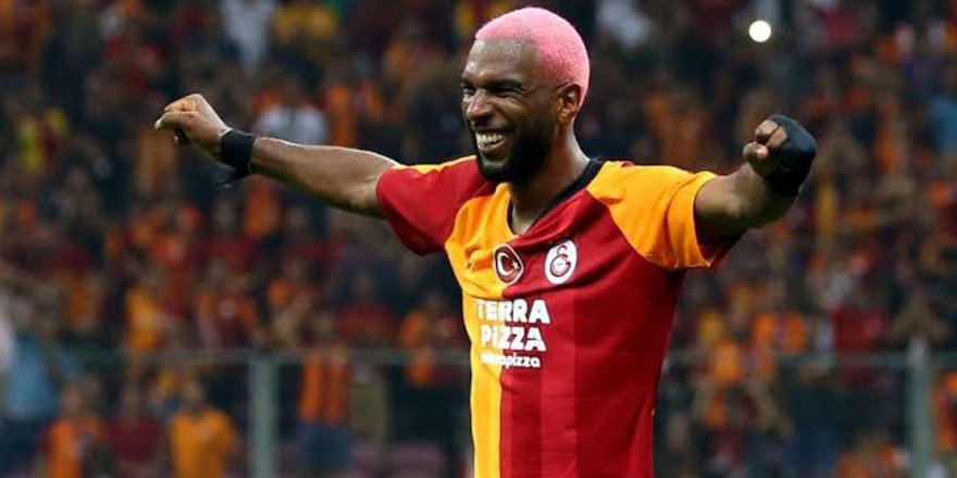 Ryan Babel Ajax'a yaklaştı