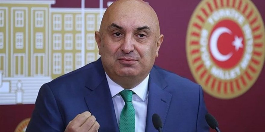 CHP 'sosyal medyaya ilişkin kanunu' AYM'ye götürecek