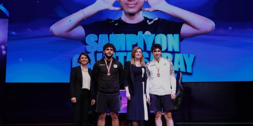 Galatasaray, Türk Telekom eSüper Lig'de  de şampiyon oldu